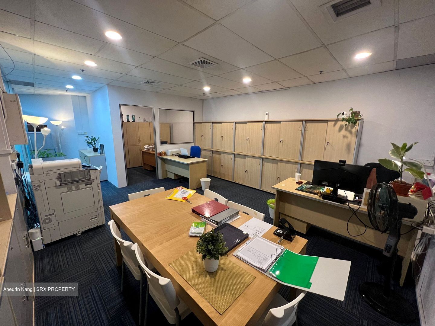 North Bridge Centre (D7), Office #613075591